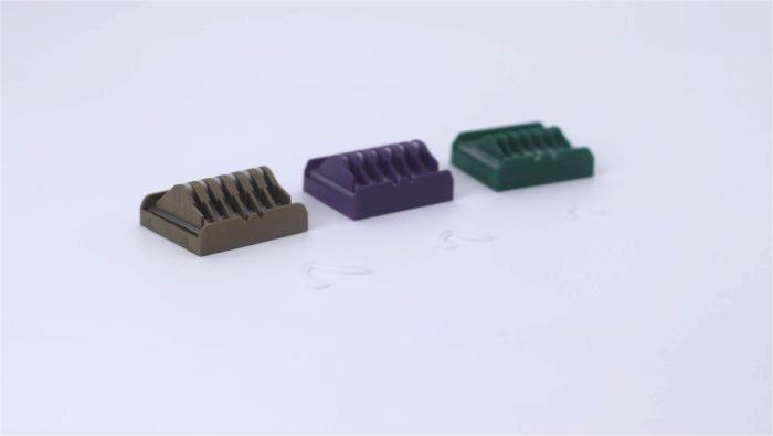 Aspek utama dari standar tes kinerja dari klip polimer sekali pakai