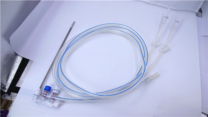 Penggunaan tunggal inggris-penghisapan: komunikator yang di di Minimally invasif